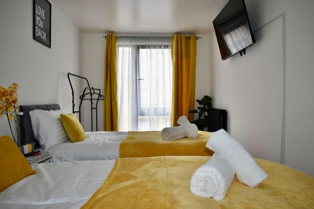 Tottenham Hotspurs Stays At The Gascoigne Suite Лондон Экстерьер фото